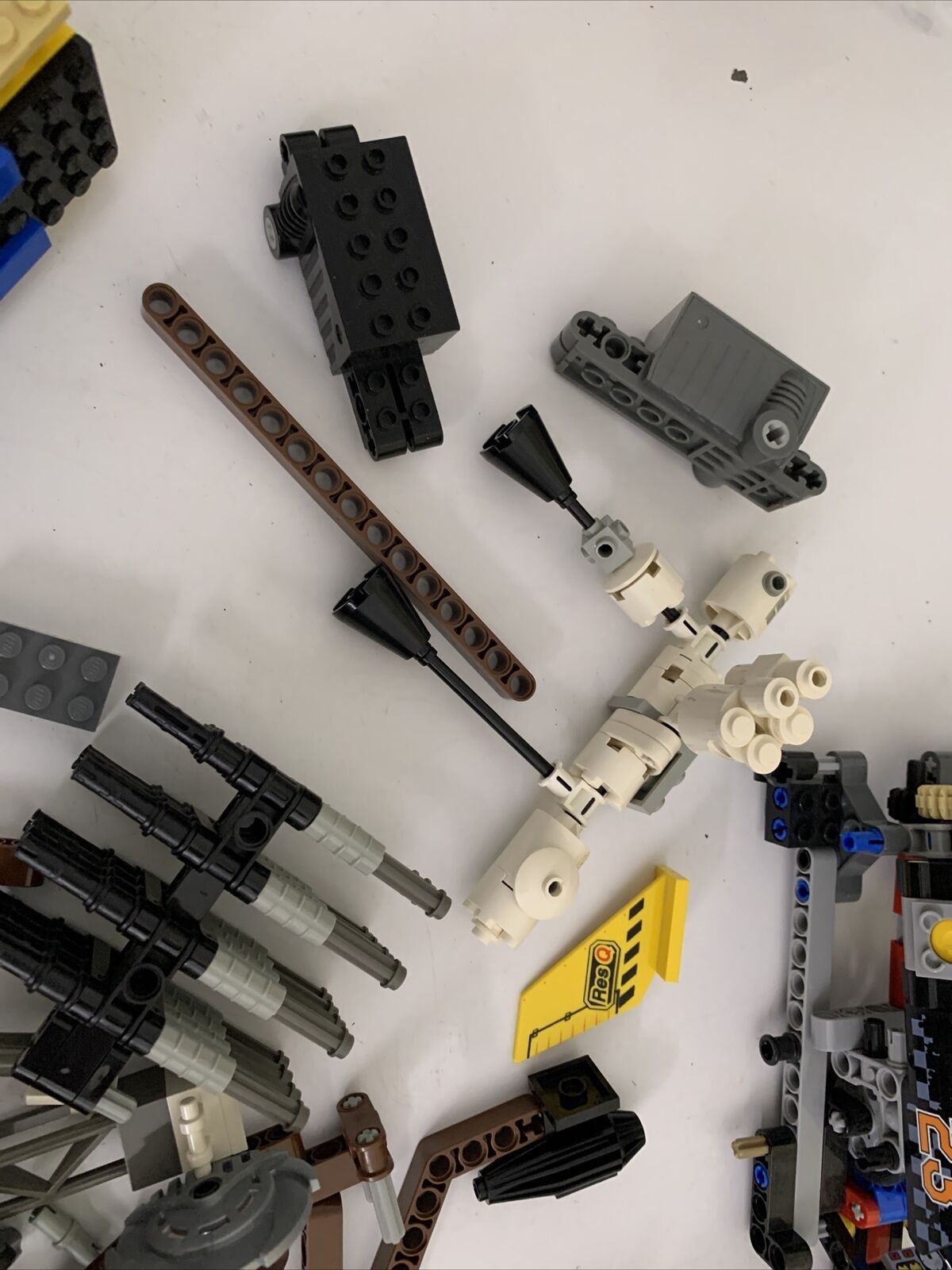 Lego Bulk Lot Genuine Assorted Space Gears Boat 735g