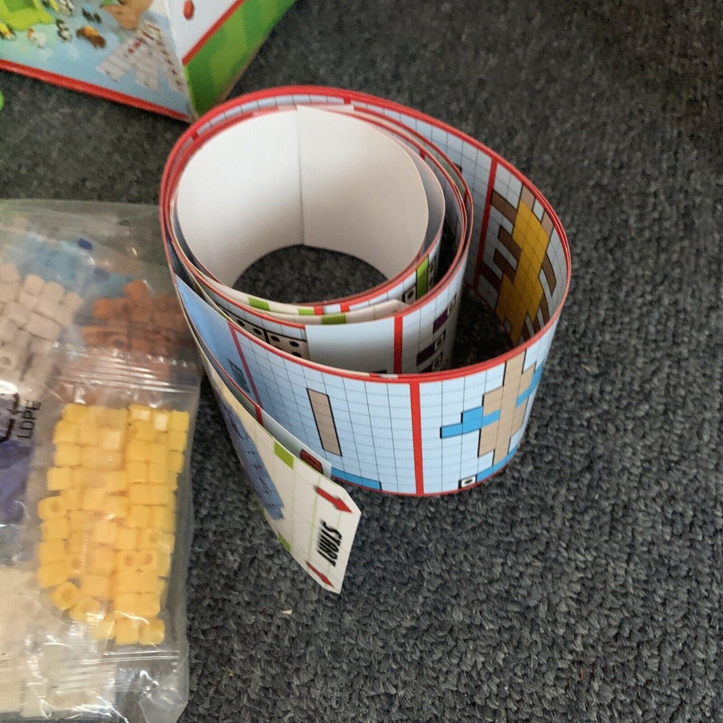 Qixels 3D Maker with Extra Qixels
