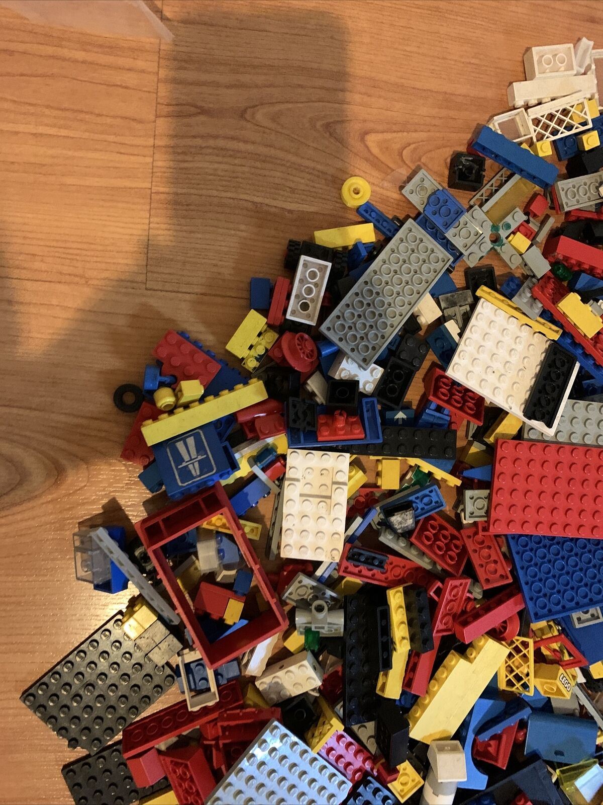 Lego Bulk Lot Set 2.6kg Various Large Pieces & Small Pieces Various