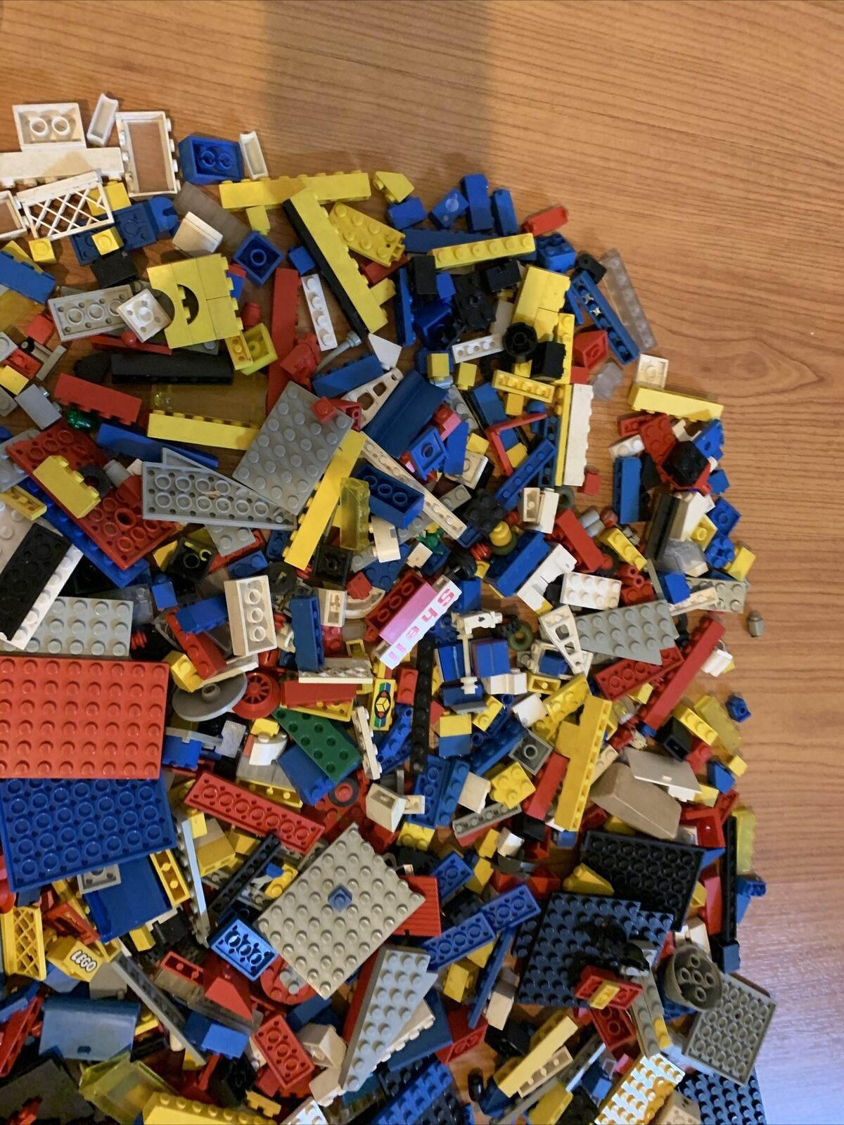 Lego Bulk Lot Set 2.6kg Various Large Pieces & Small Pieces Various