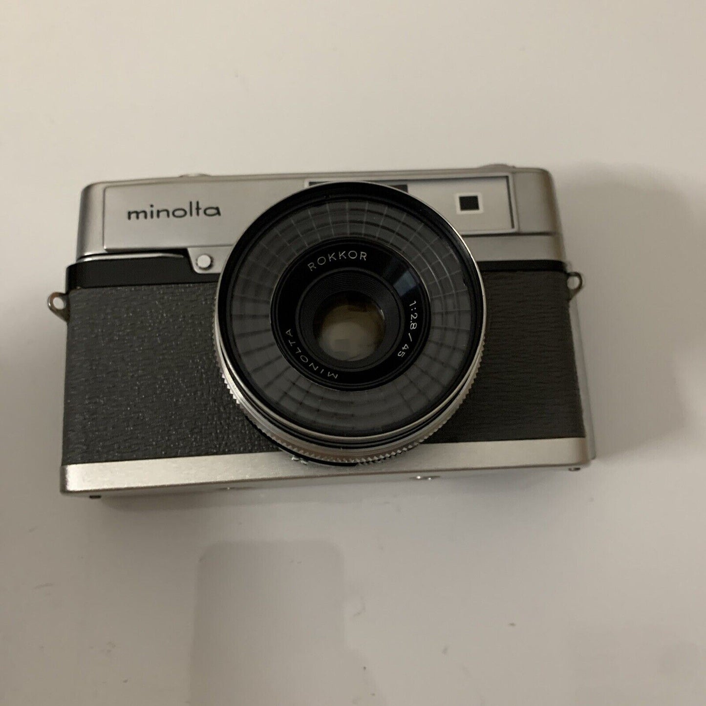 Vintage Minolta Uniomat III 35mm Film Camera Lens Rokkor 1:2.8/45mm 1965