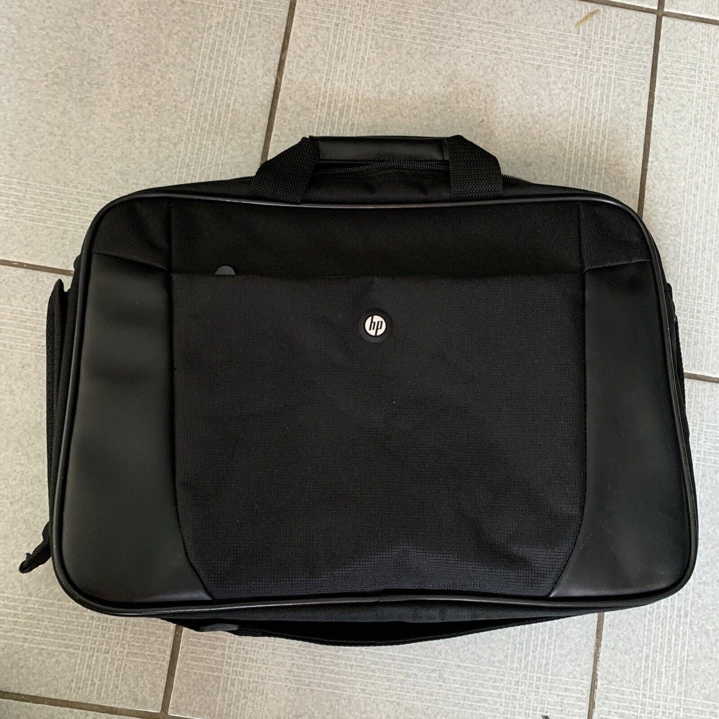 HP Essential Laptop Case 15.6" Bag 679810-001