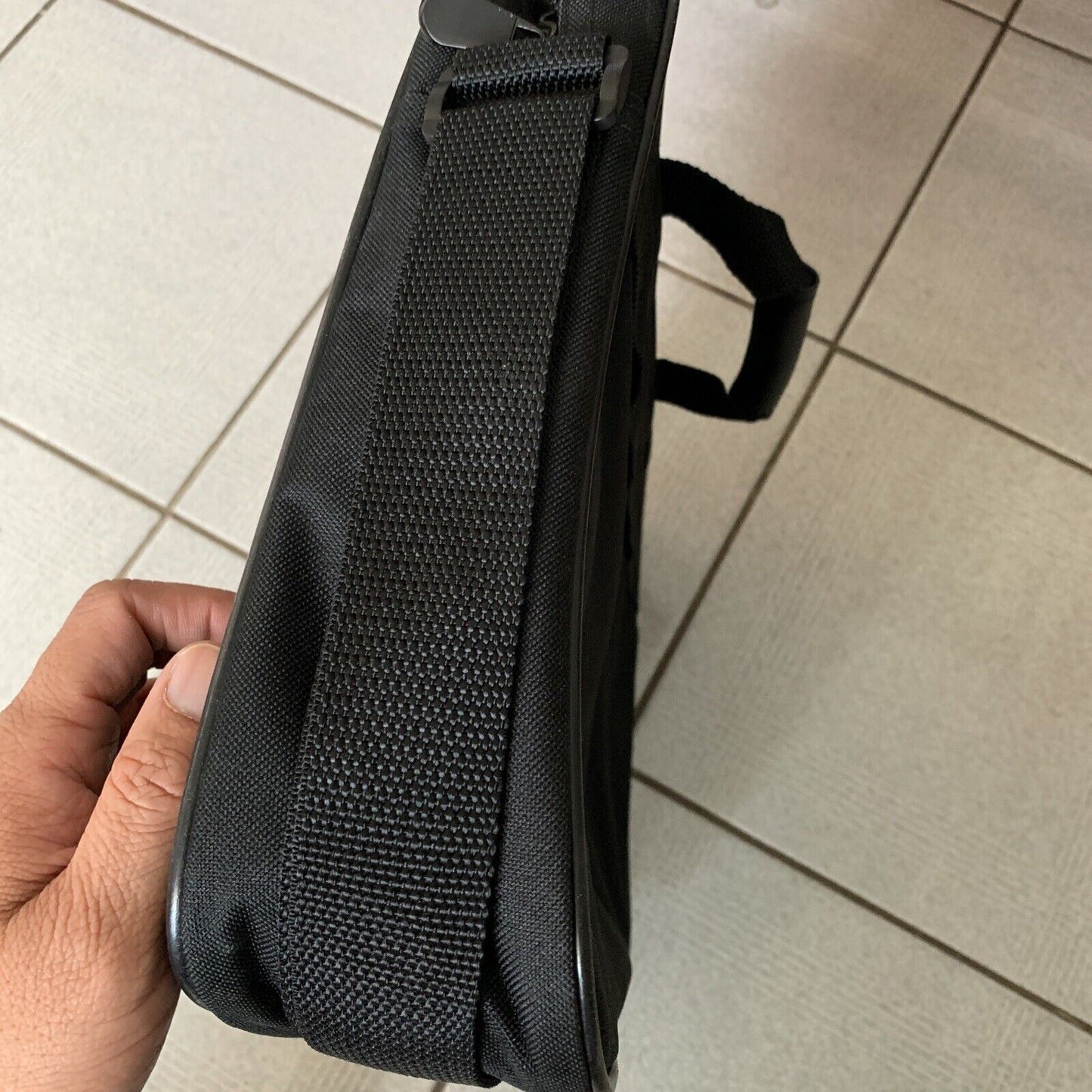 HP Essential Laptop Case 15.6" Bag 679810-001
