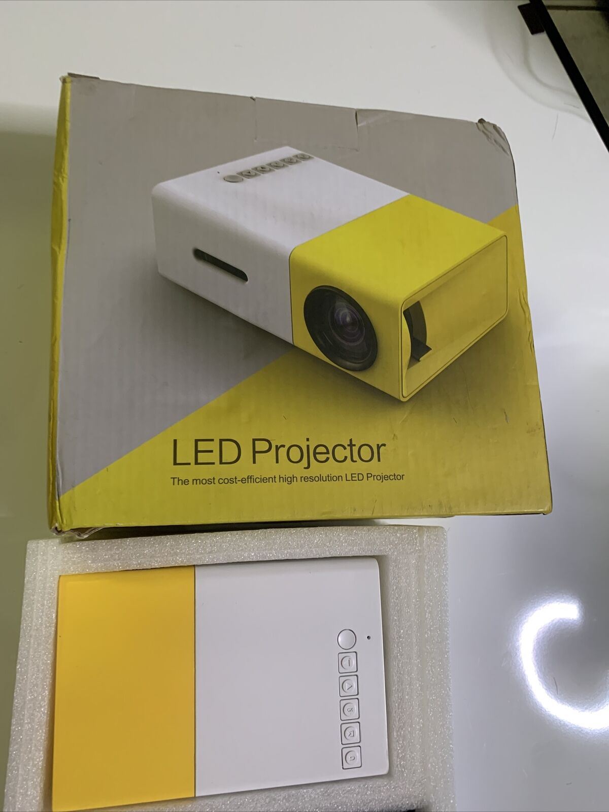 LED Projector Mini Portable USB LED 1080P Home Cinema