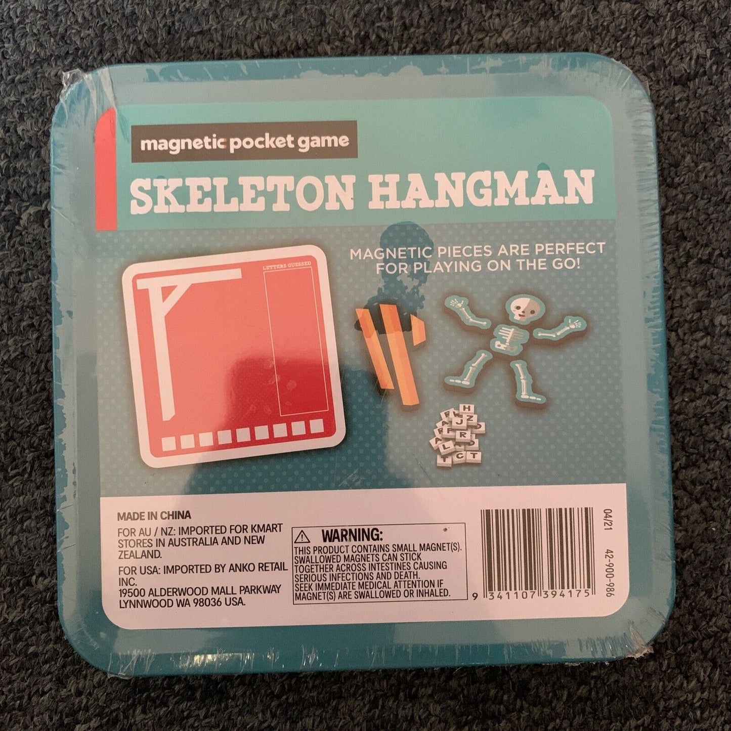 *New Sealed* Magnetic Pocket Game Skeleton Hangman Kids Fun Family