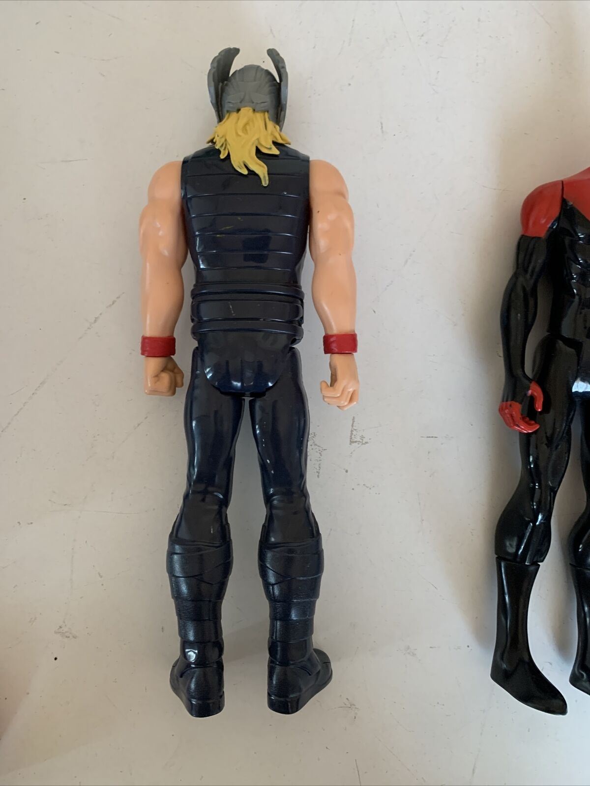 4x Marvel Action Figures Thor, Spiderman, Falcon Titan Heroes Avengers 12" 30cm