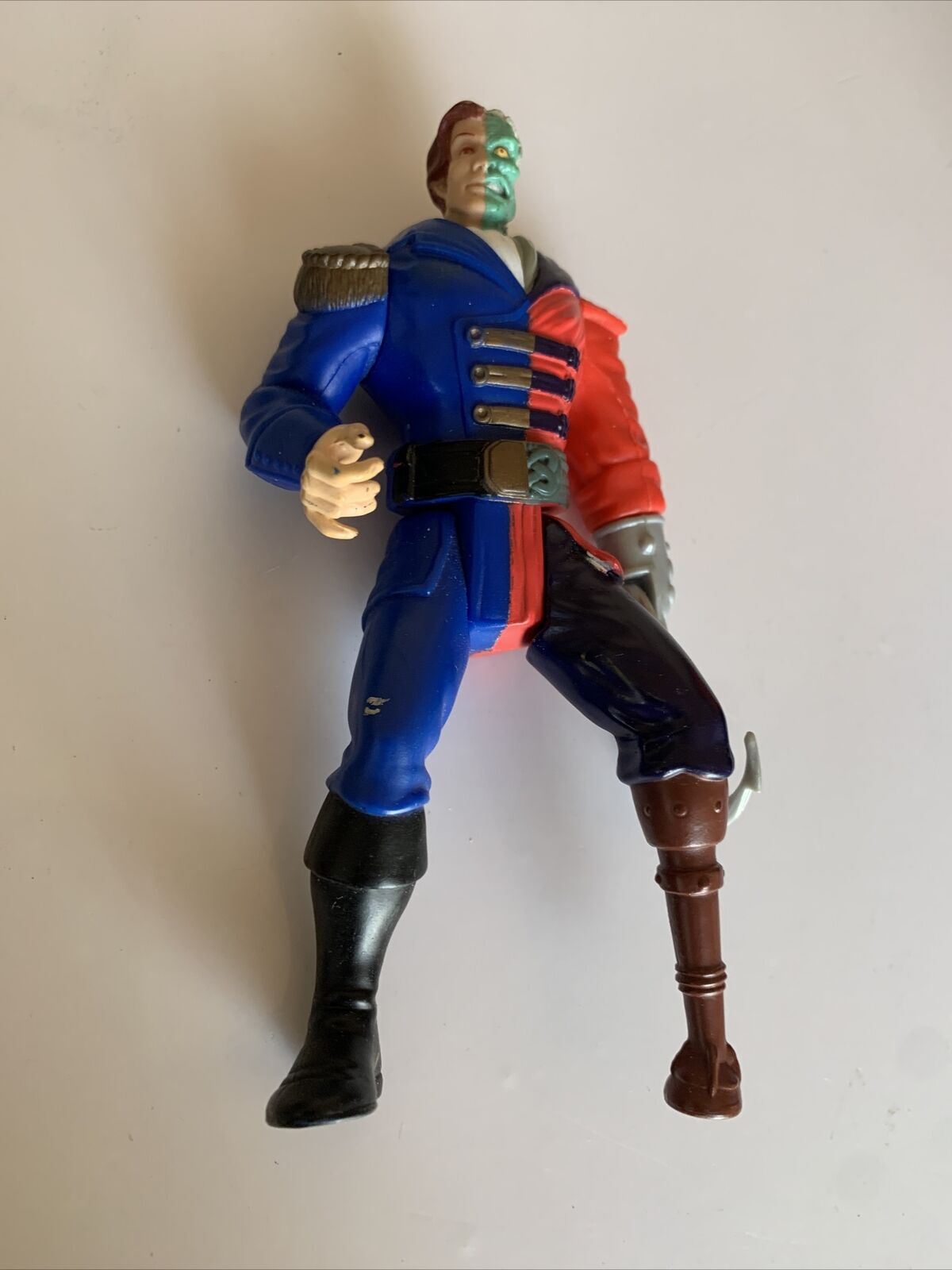 Pirate Two Face DC Comics 1996 Kenner Action Figure