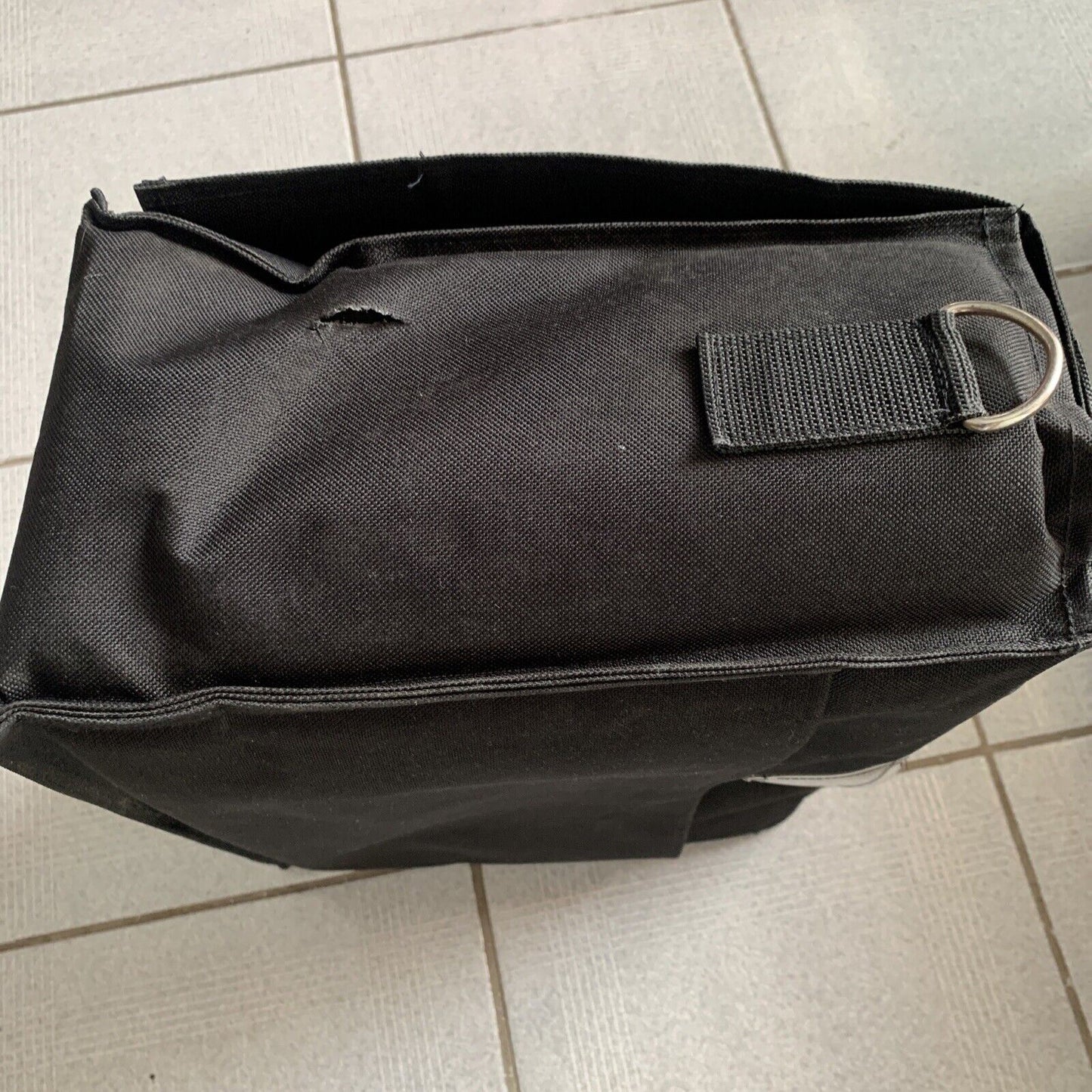 Official Emirates CAE Fight Training Bag