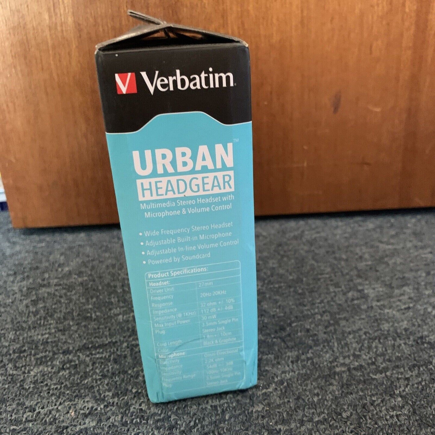 Verbatim Multimedia Headset With Microphone and Volume Control # 41802 NEW