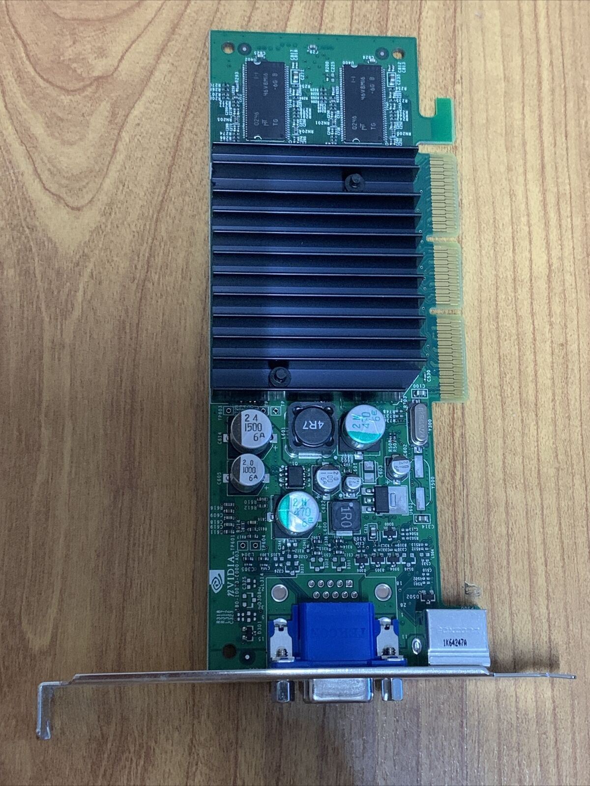 Dell NVIDIA P73 TW-05H175-69702-32P-3789 AGP VGA GeForce4 64MB VGA S-Video