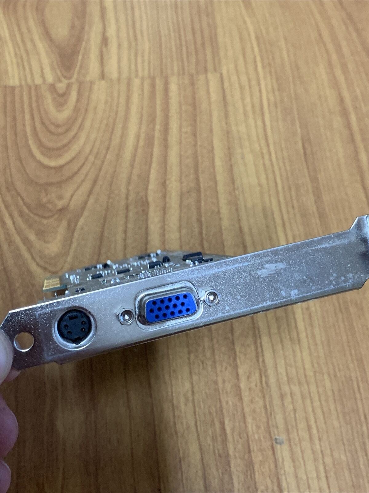 Dell NVIDIA P73 TW-05H175-69702-32P-3789 AGP VGA GeForce4 64MB VGA S-Video