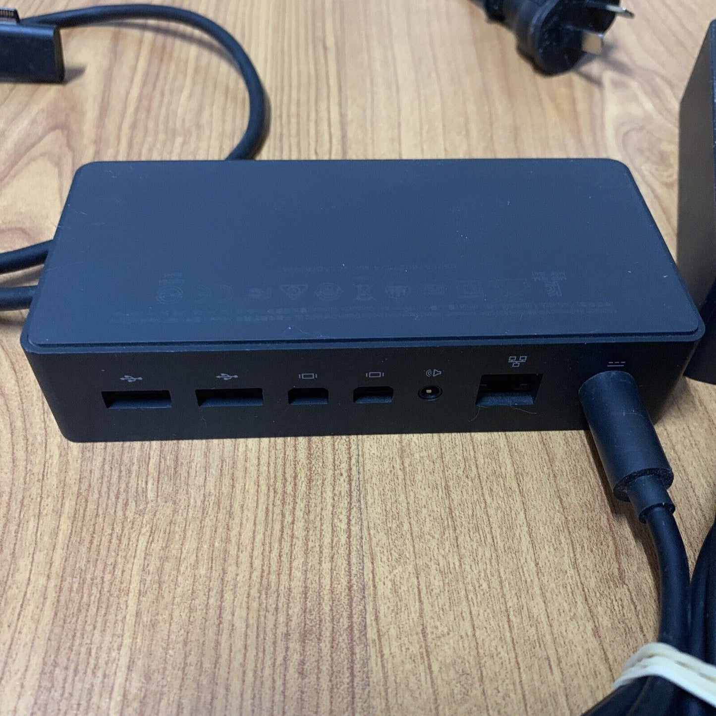 Genuine Microsoft 1661 Surface Dock For Pro 3 4 5 6 7 8 & Power Supply 1749