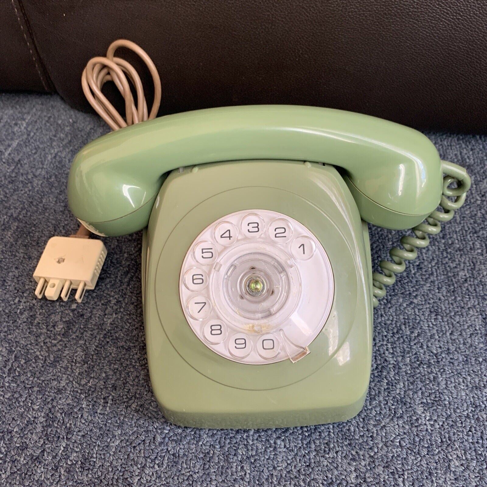 Vintage PMG 802 Rotary Telephone S1/233 1976 Tested and NBN Compatible –  Retro Unit