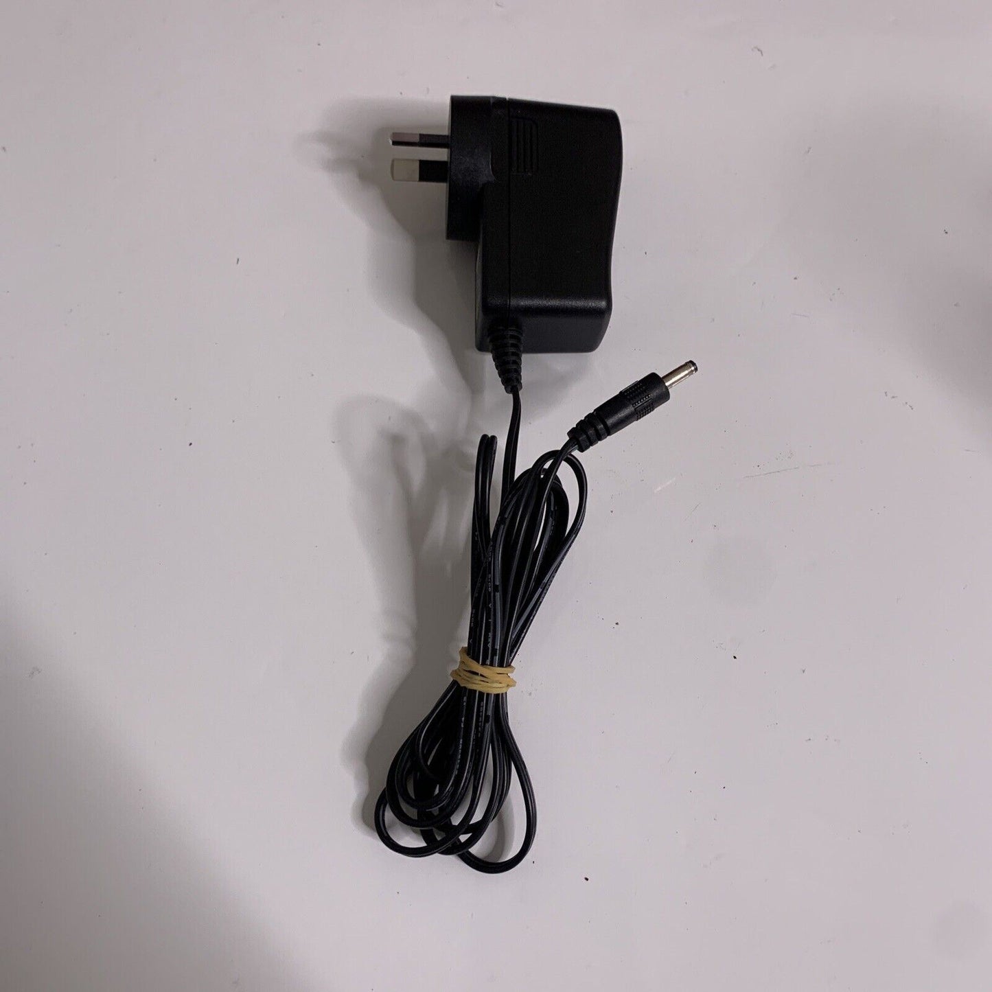 Genuine Roku AC Adapter MH12AH059200-A3 Power Supply 5.99V 2A
