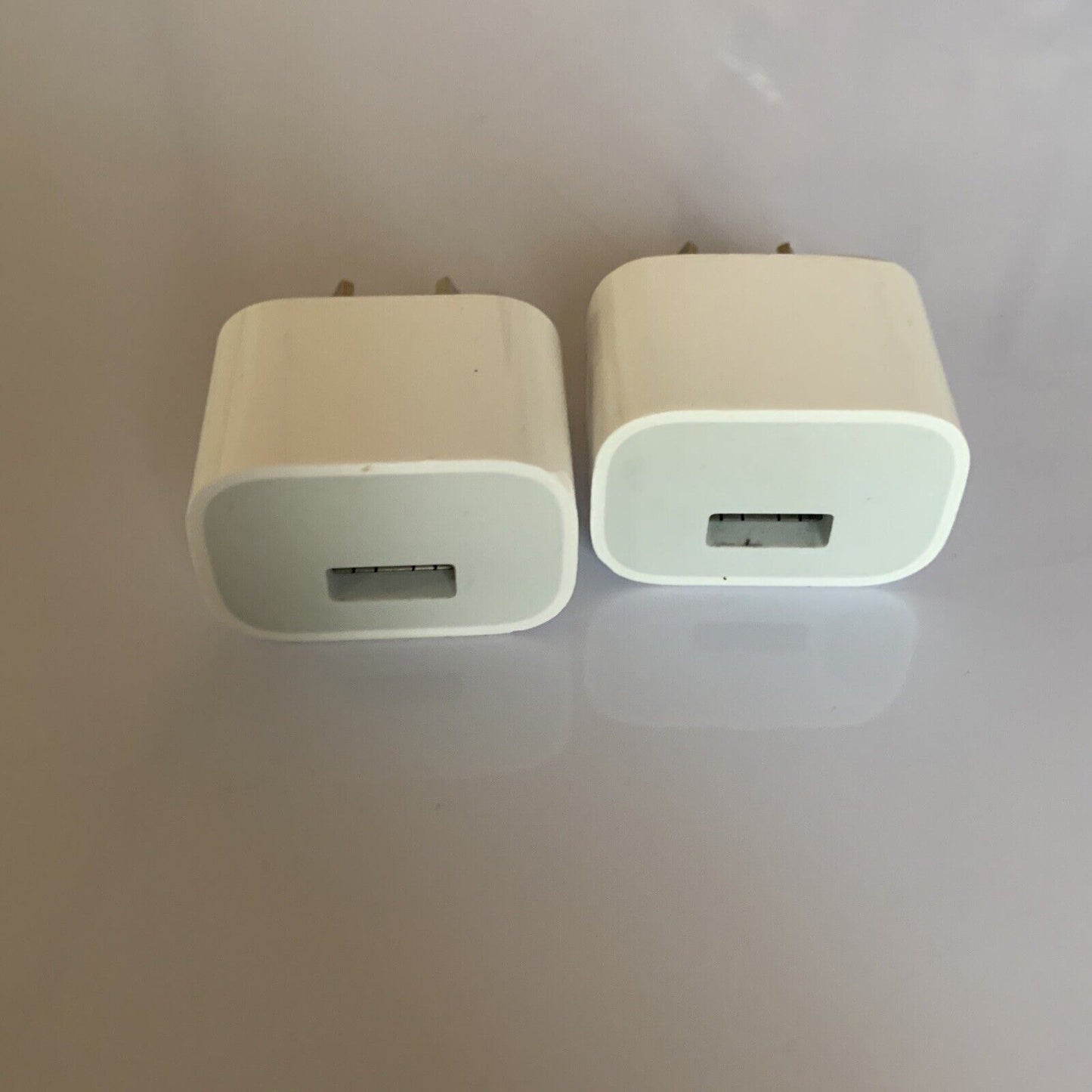 2x Genuine Apple A1444 5W USB Power Adapter Wall Charger - White