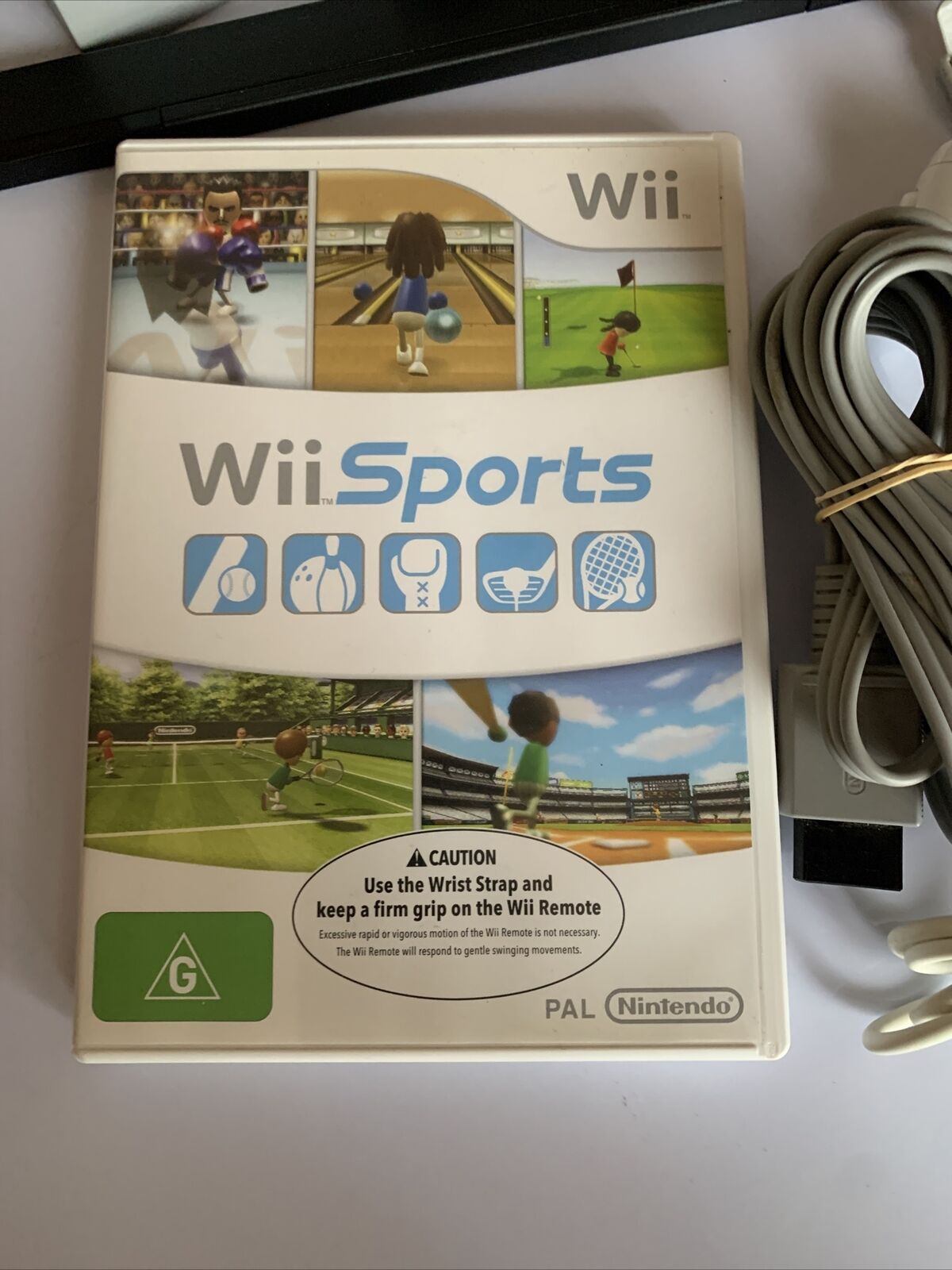 Nintendo Wii Console Black Bundle with Wii Sports