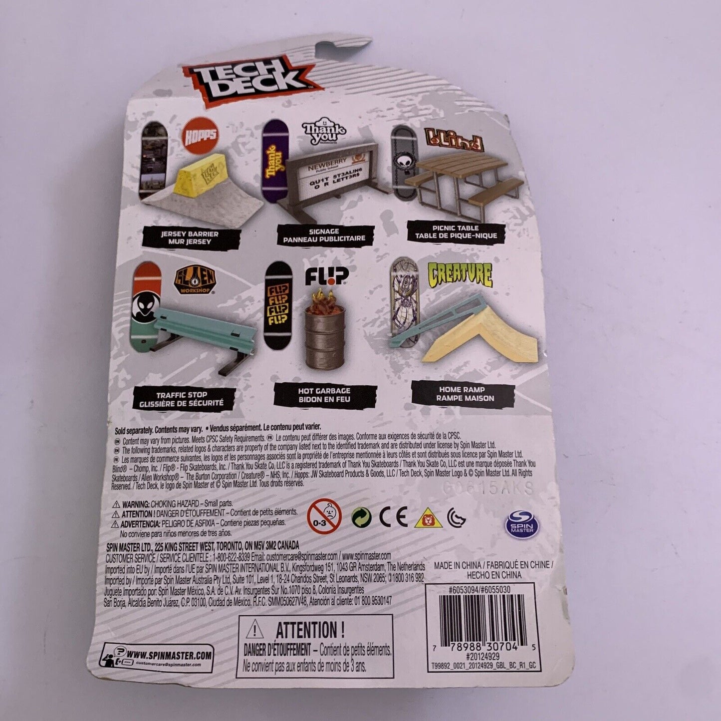 2x Tech Deck Street Hits Picnic Table & Jersey Barrier NEW