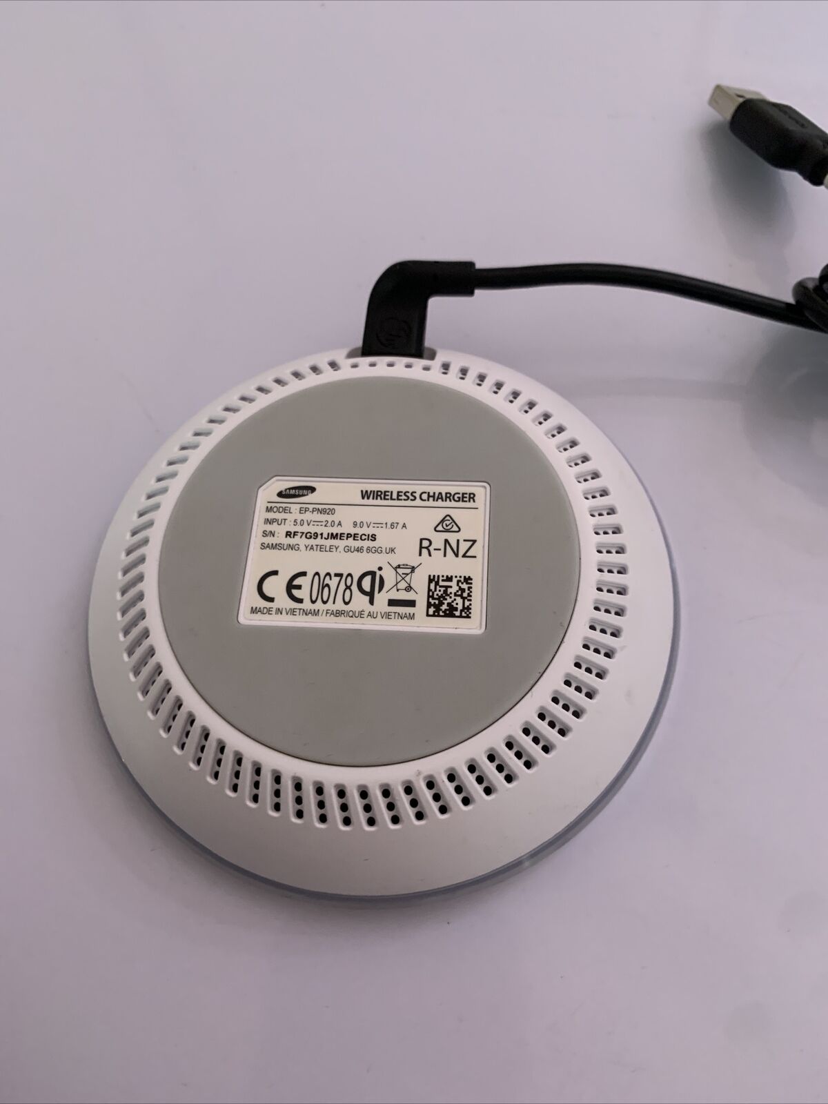 Samsung Fast Charge Wireless Charger EP-PN920