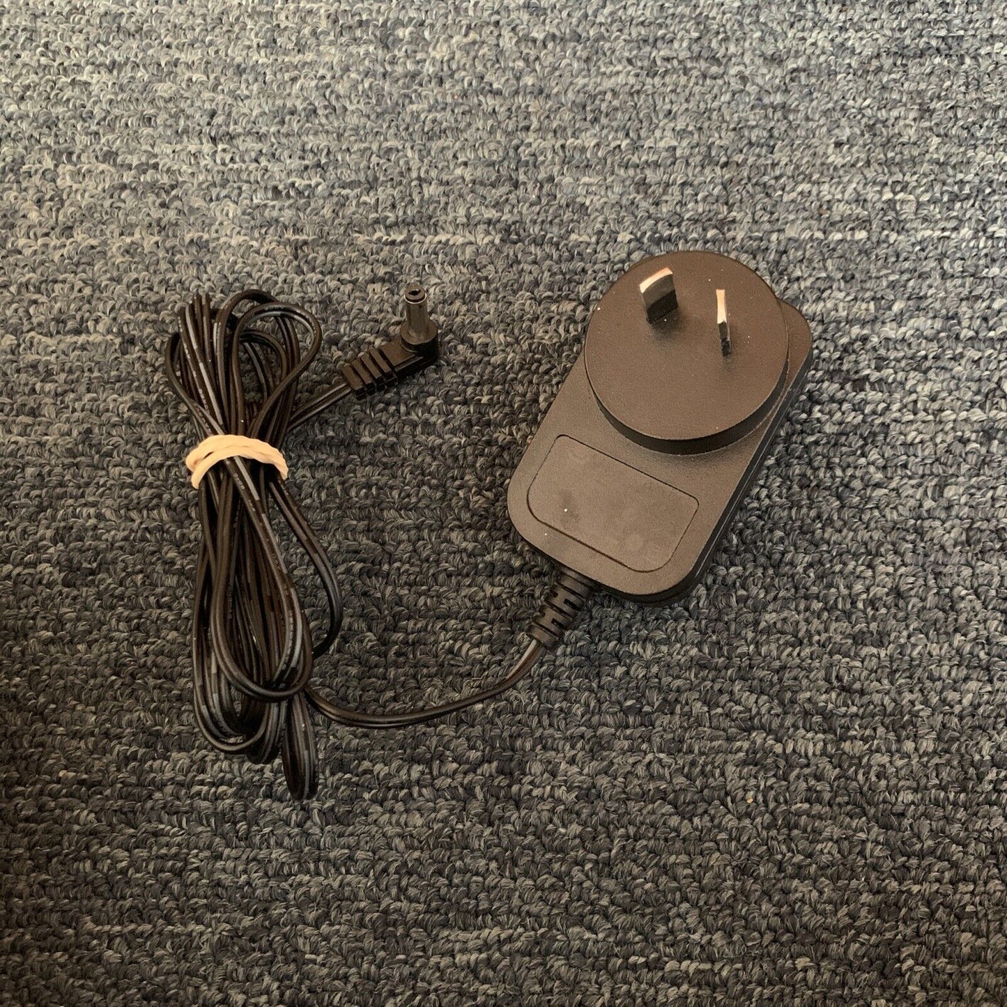 Sony Micro Hi-Fi System CD iPod Radio Player CMT-V10iP