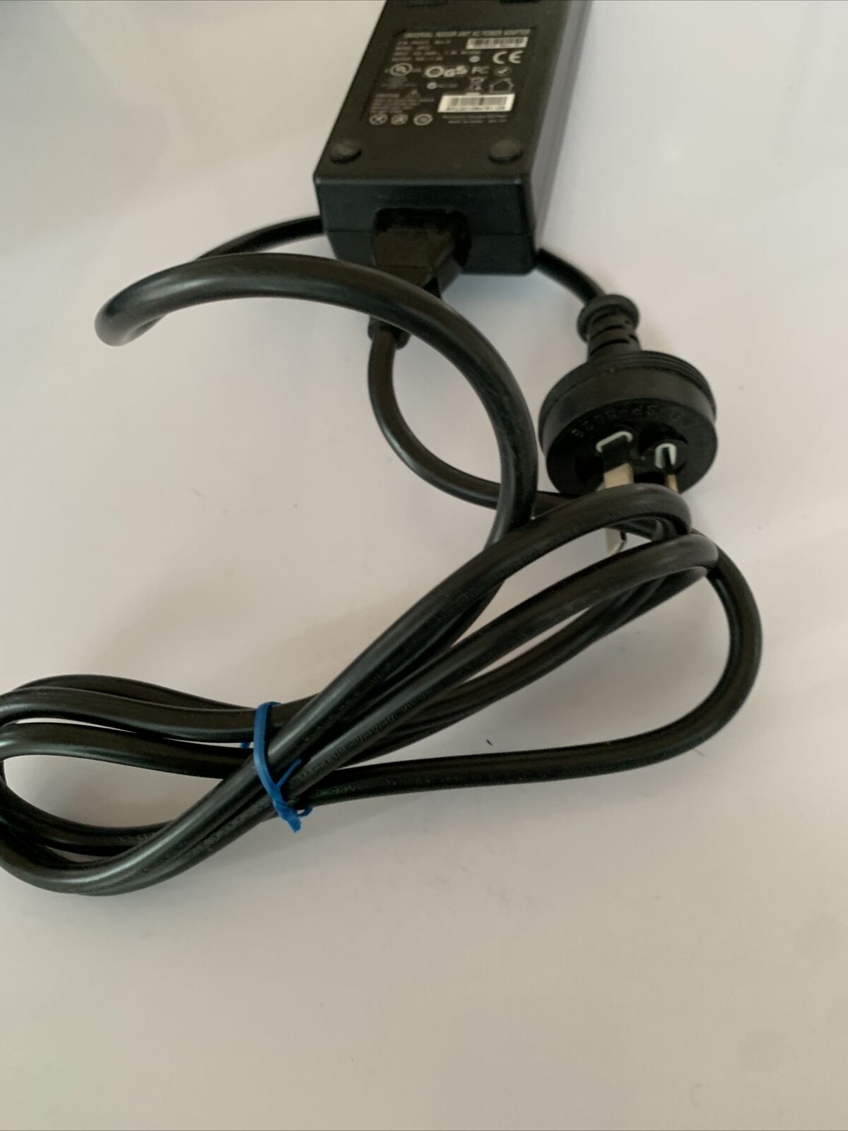 Alvarion Universal Indoor Unit PoE Power of Ethernet AC Power Adapter SPC2 55V