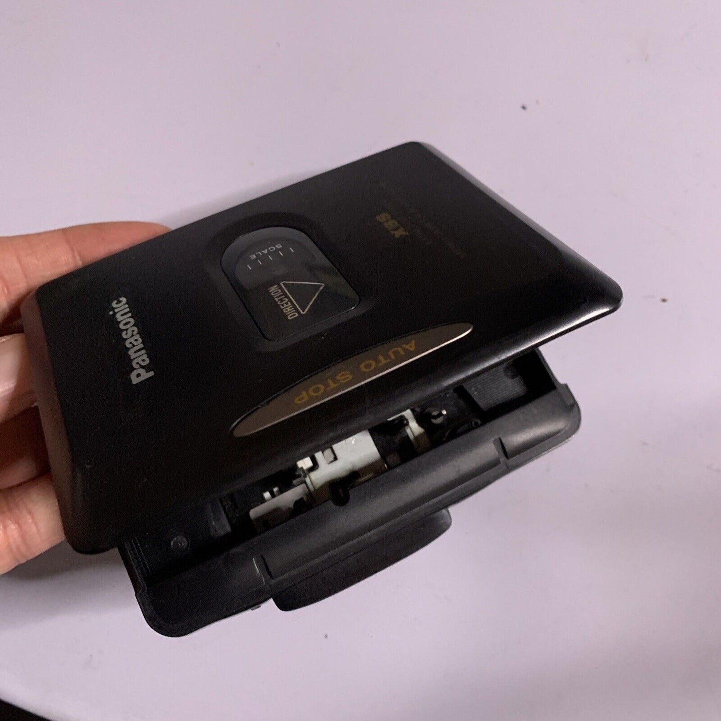 Panasonic RQ-P40 Stereo Portable Cassette Player XBS Extra Bass with Headphones