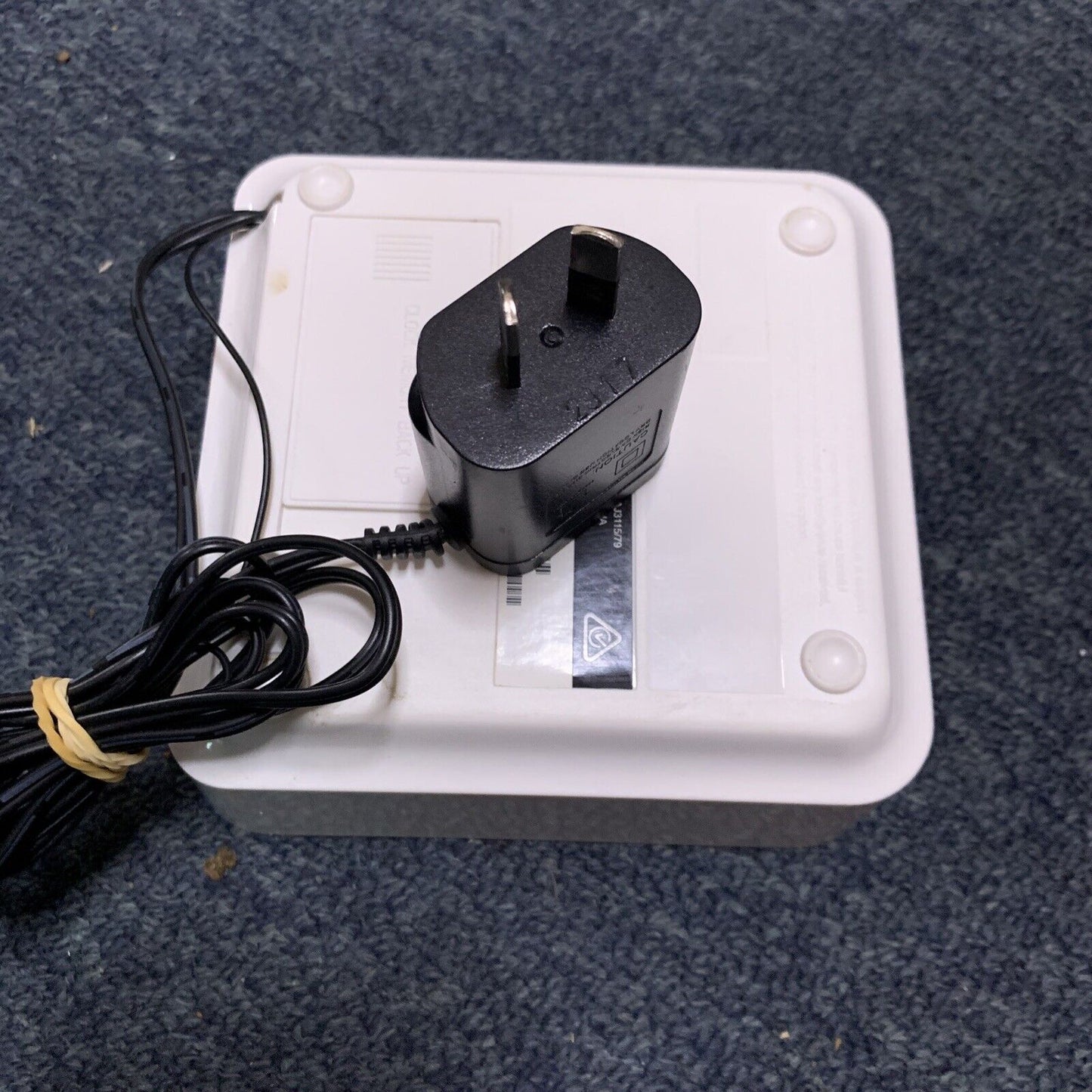 Philips Clock AM/FM Radio AJ3115