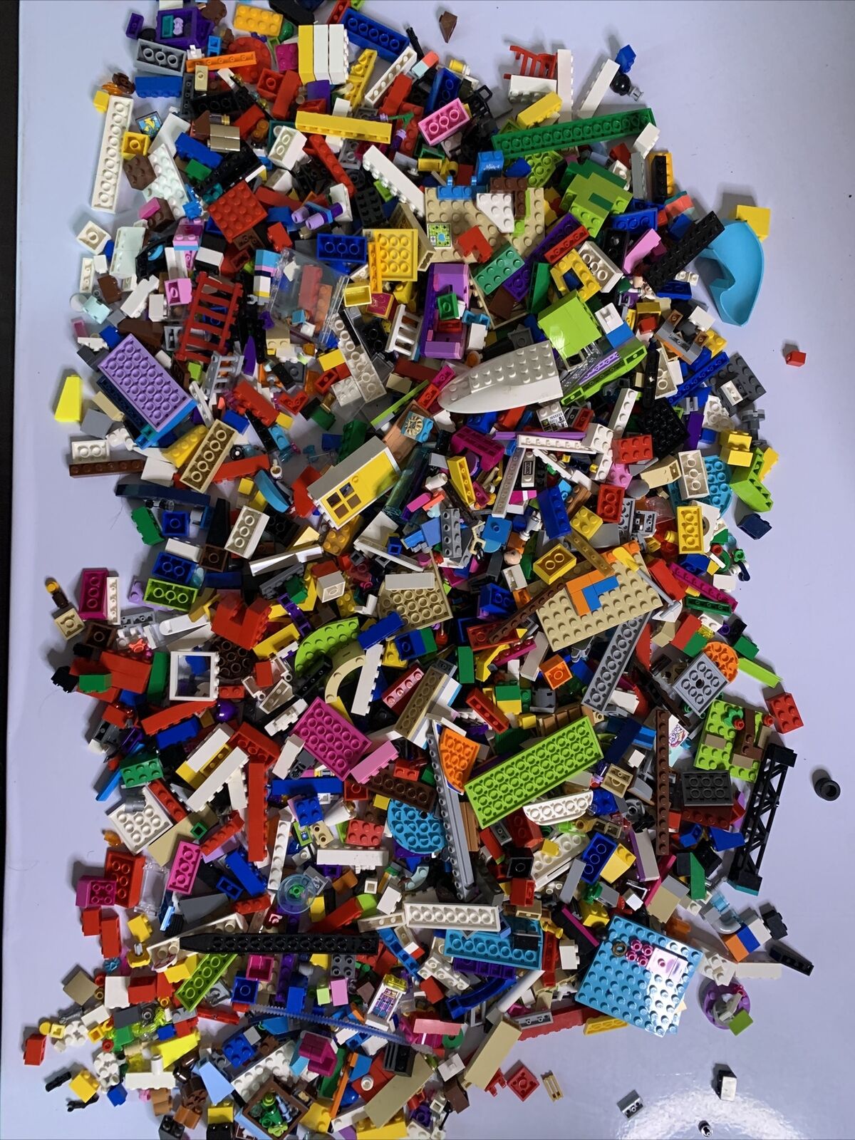 Lego Bulk Lot Genuine Pieces City Friends Official LEGO 2.12 Kg