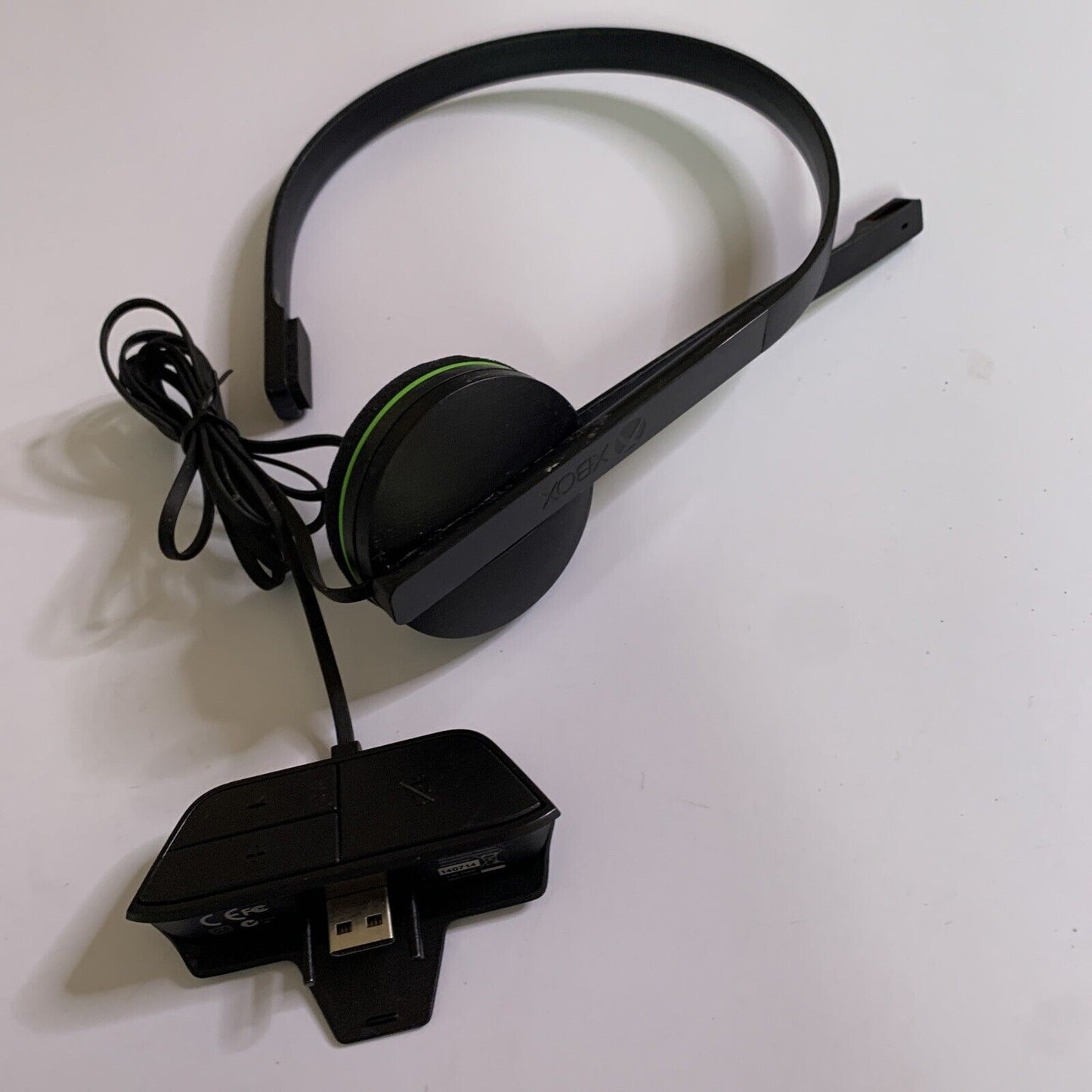 Microsoft Xbox One Chat Headset 1364 + Xbox 360 Headset