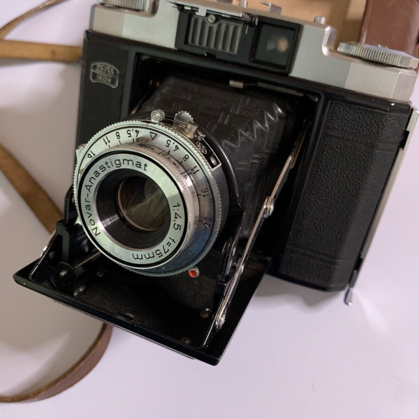 Zeiss Ikon Nettax 513/16 Film Camera
