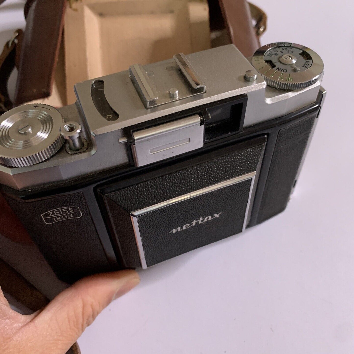 Zeiss Ikon Nettax 513/16 Film Camera