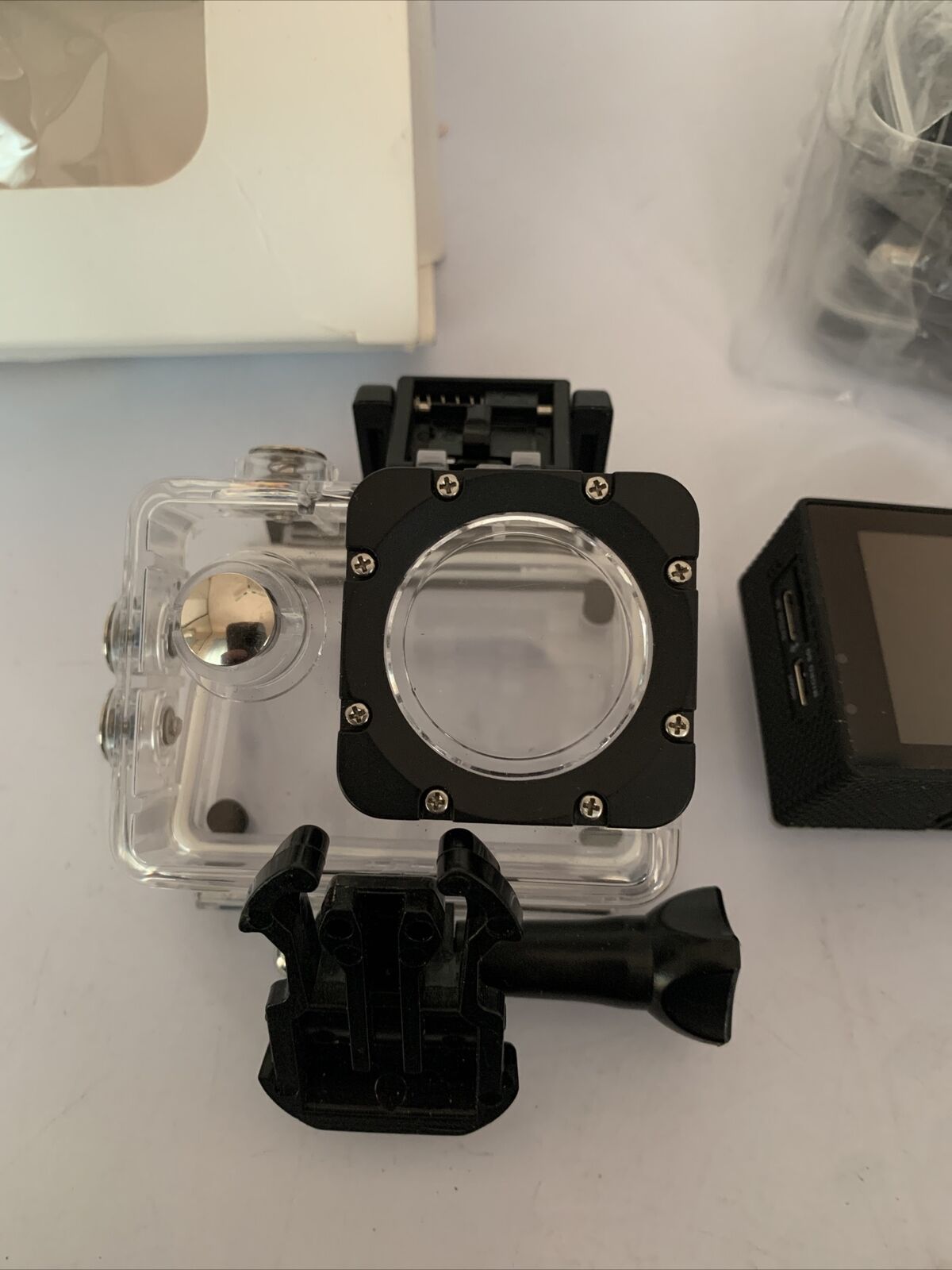 Waterproof Action Cam 12MP Wifi Full HD Case With Case and Brackets