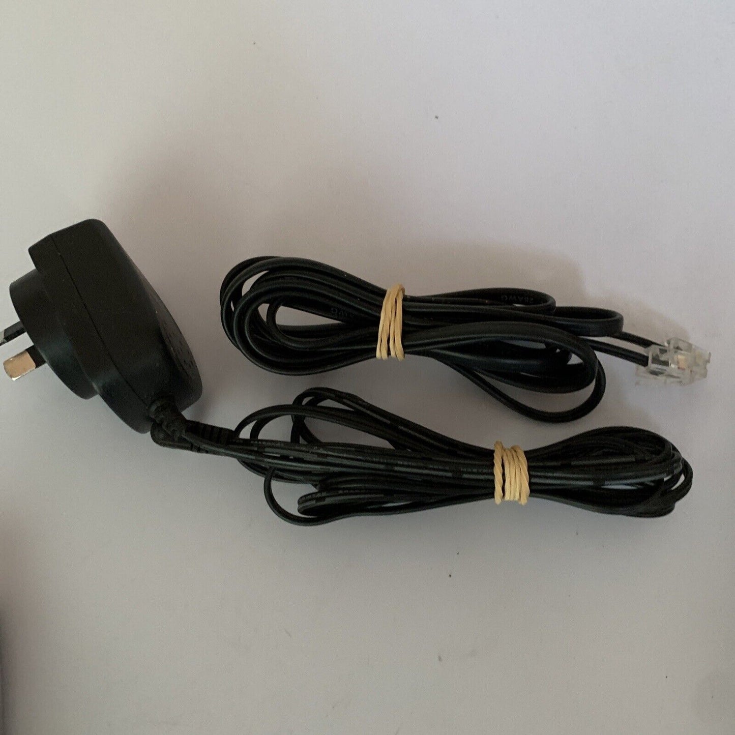 Uniden DECT2035 Cordless Phone and Answering Machine *requires Battery replace