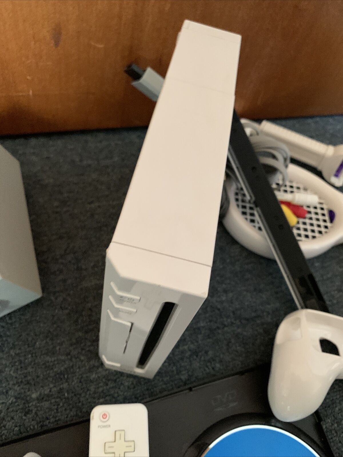 Nintendo Wii Console Bundle + Wii Sports + Accessories