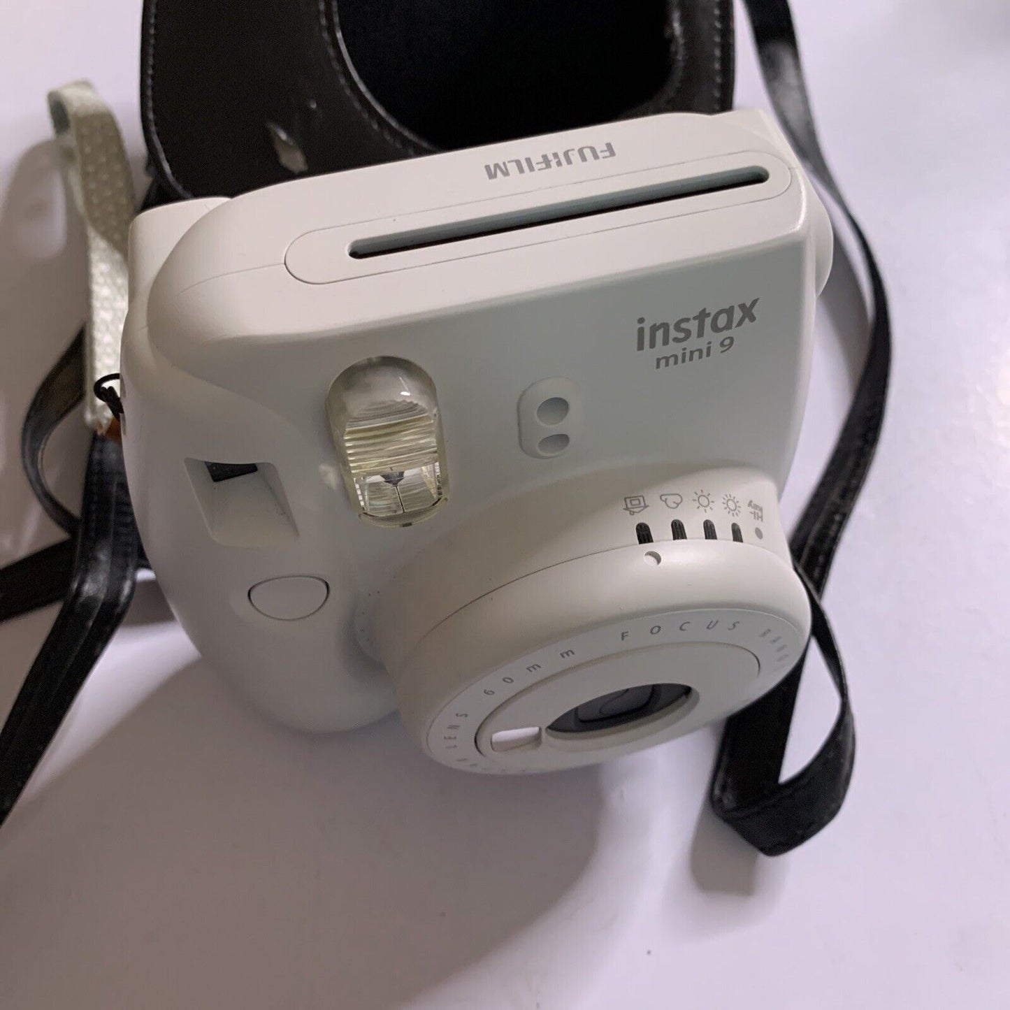 Fujifilm Instax Mini 9 Instant Camera White