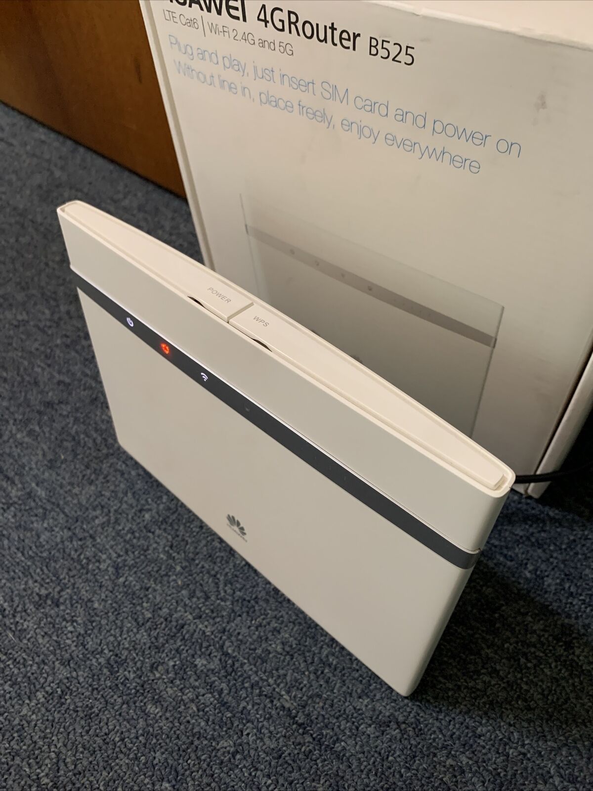Huawei B525 4G SIM Wireless Wi-Fi Router