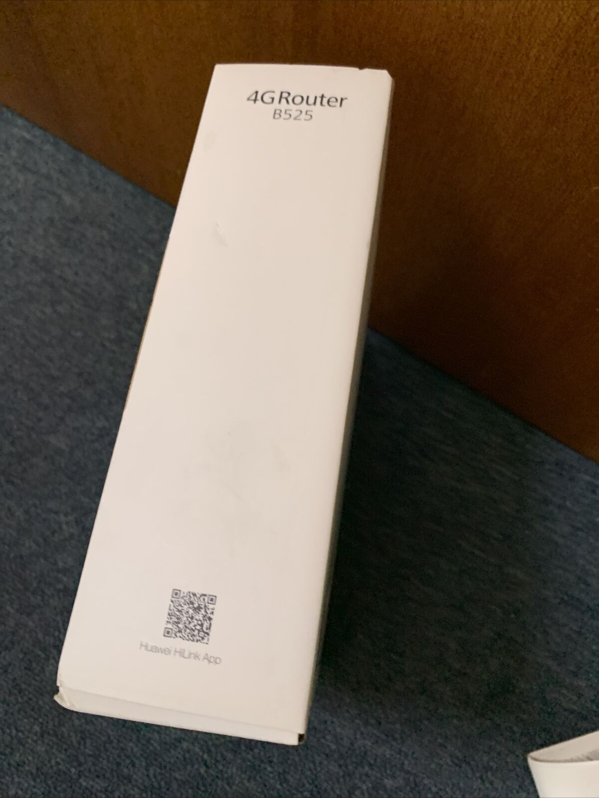 Huawei B525 4G SIM Wireless Wi-Fi Router