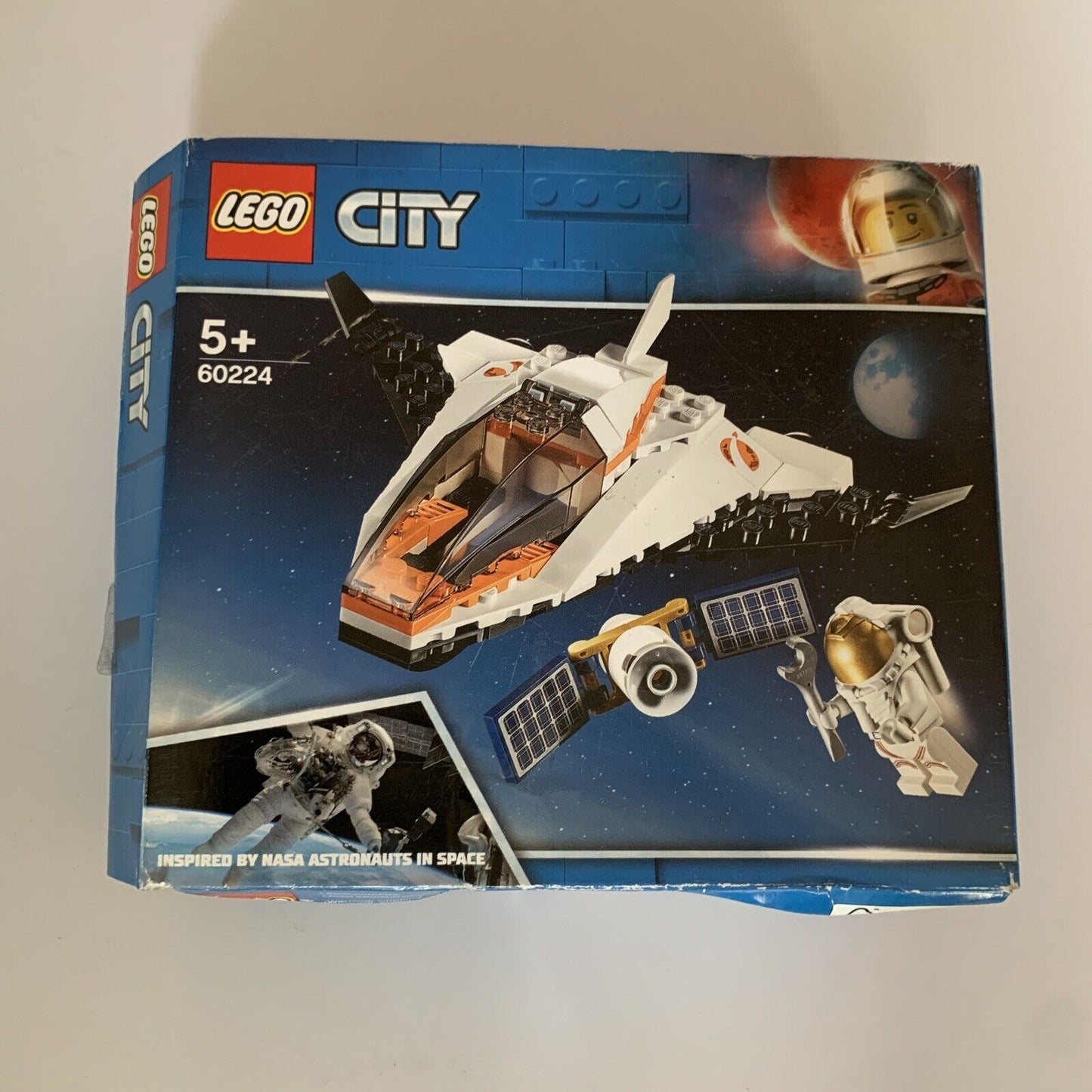 LEGO CITY Satellite Service Mission (60224)