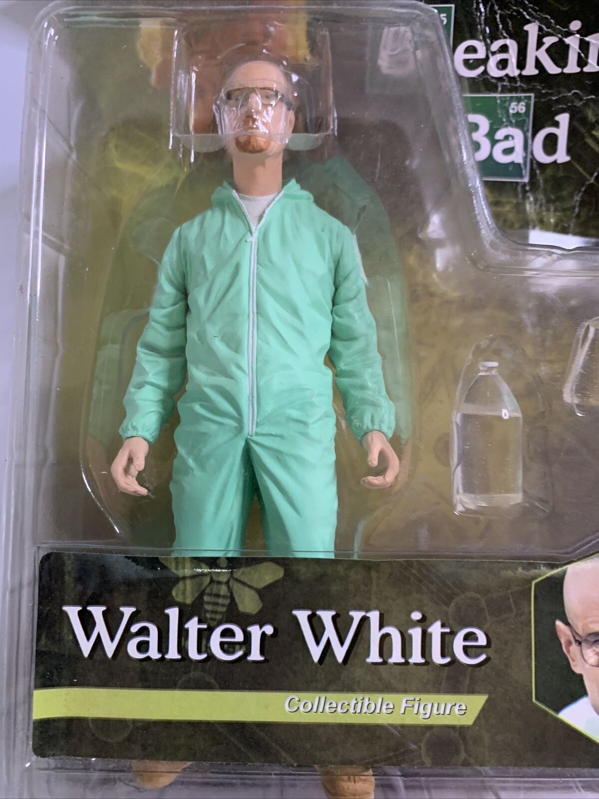 Breaking Bad Walter White Heisenberg Green Hazmat Suit 6" Mezco Action Figure