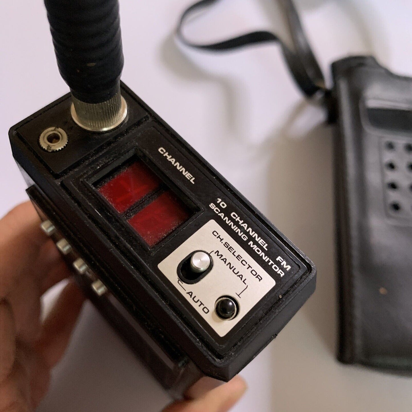 Firelert DS101B Sanpho 150-170 Mhz CB Radio Untested Made In Japan