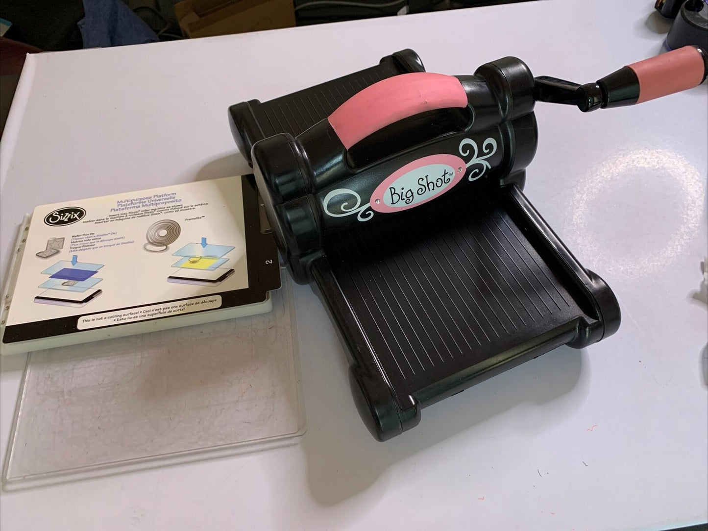 Sizzix Big Shot Embossing Machine with Accessories 655268