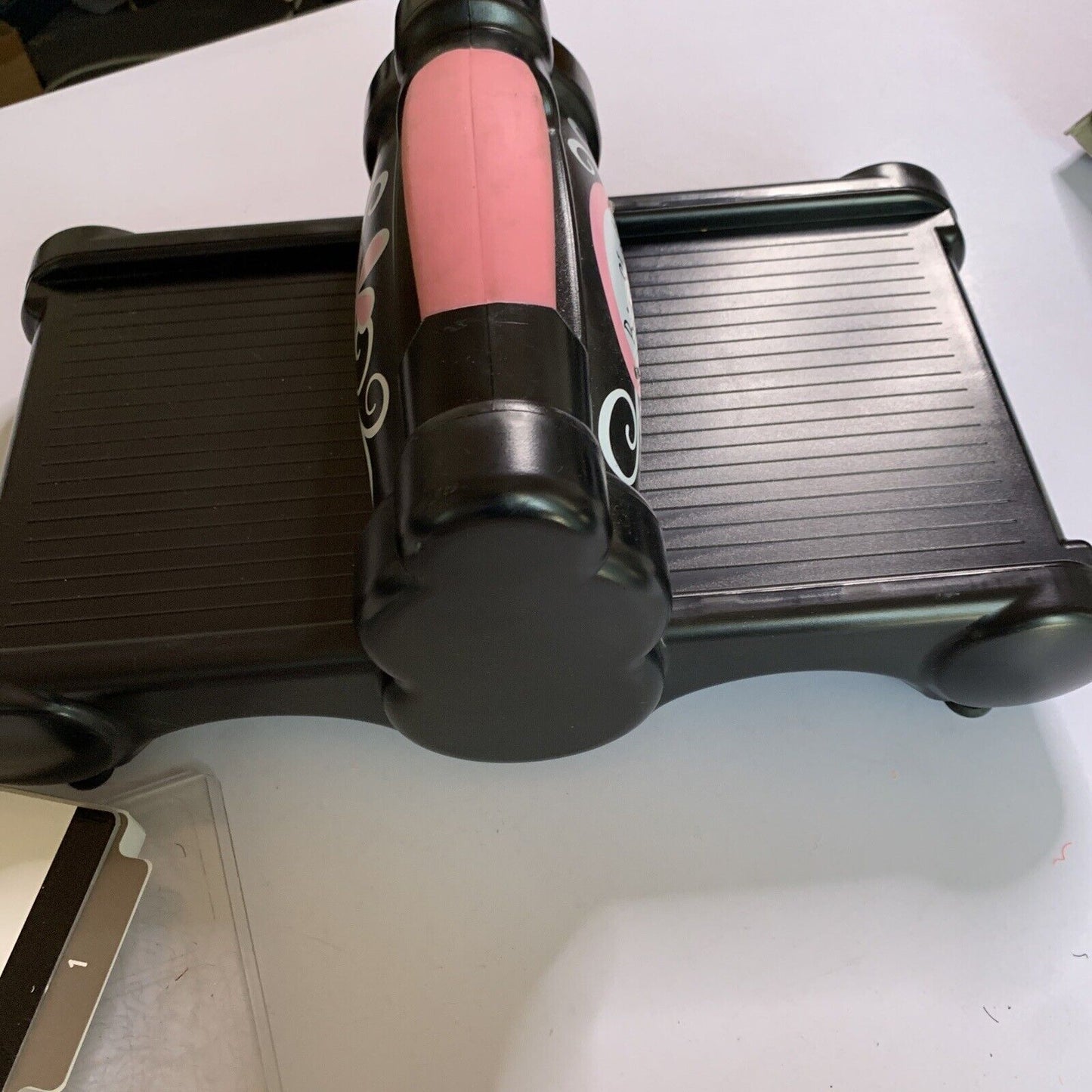 Sizzix Big Shot Embossing Machine with Accessories 655268