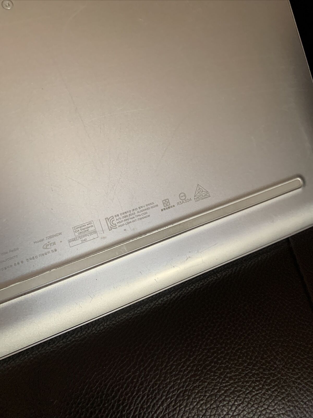 HP 7265NGW i7 Laptop *For Parts Or Repair Doesn't Turn On and Cracked LCD