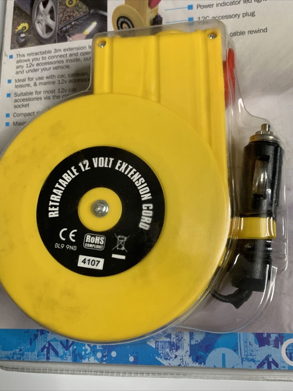 12 Volt Retractable 3 Metre Mini Extension Cable Reel NEW