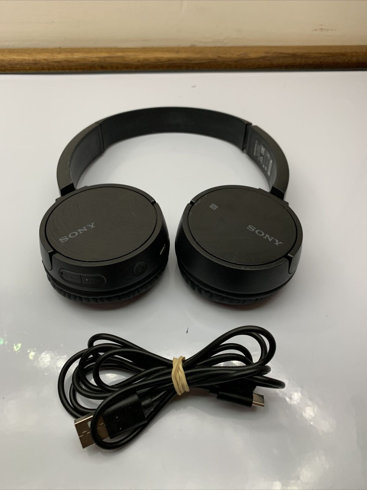 Sony bluetooth headphones online ch500