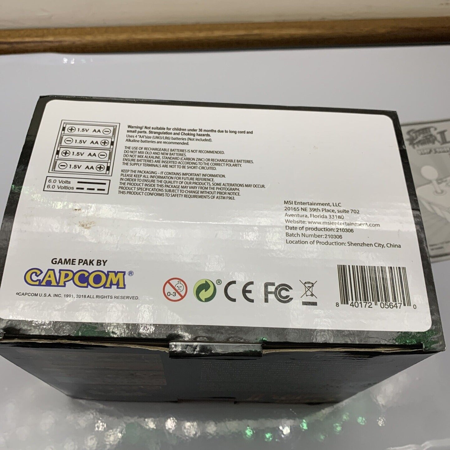 Street Fighter II 2 Licensed Joystick Console Built in Game Plug & Play Capcom