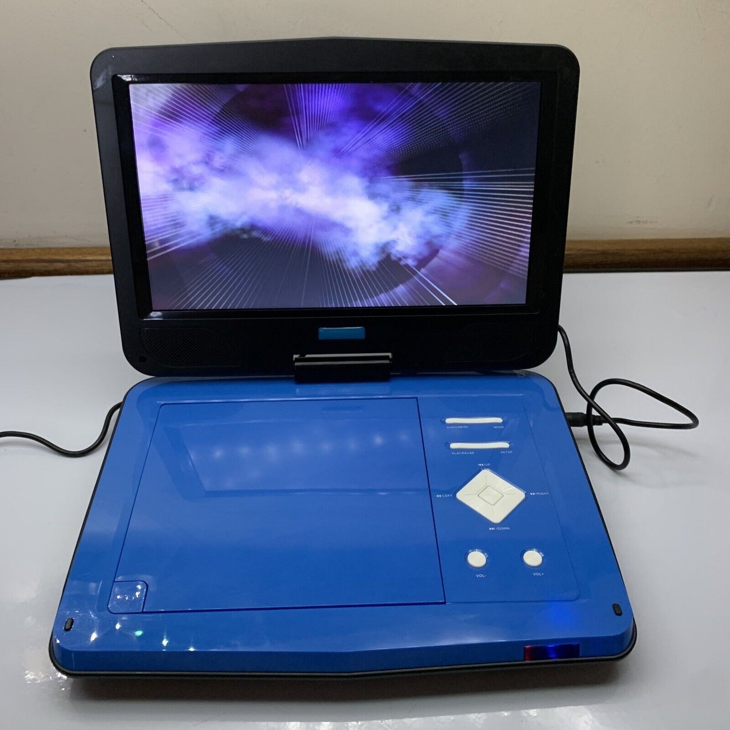 Target 10.1" Portable DVD Player PDVD-1003 *Burn In Left Corner