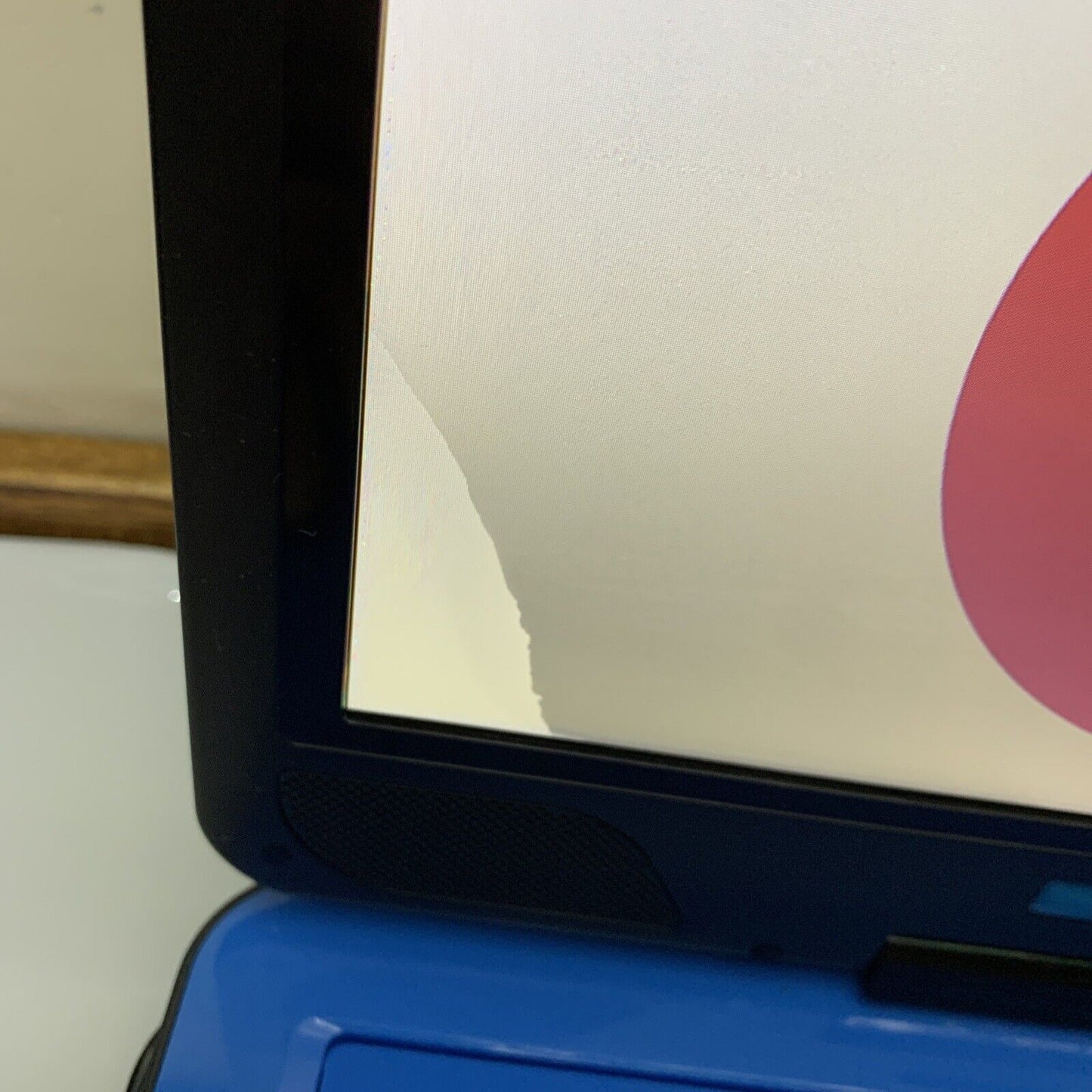 Target 10.1" Portable DVD Player PDVD-1003 *Burn In Left Corner