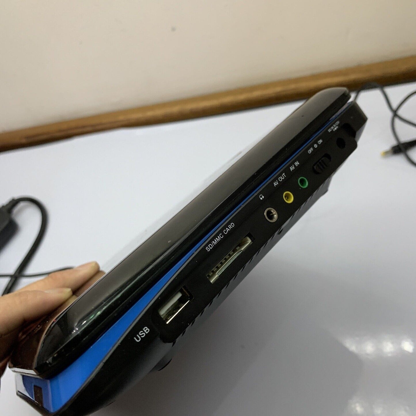 Target 10.1" Portable DVD Player PDVD-1003 *Burn In Left Corner