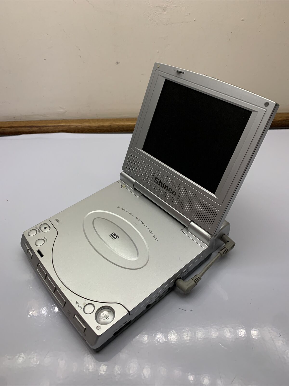 Shinco 5" Portable DVD Player MDP-5860 *For Parts Or Not Working