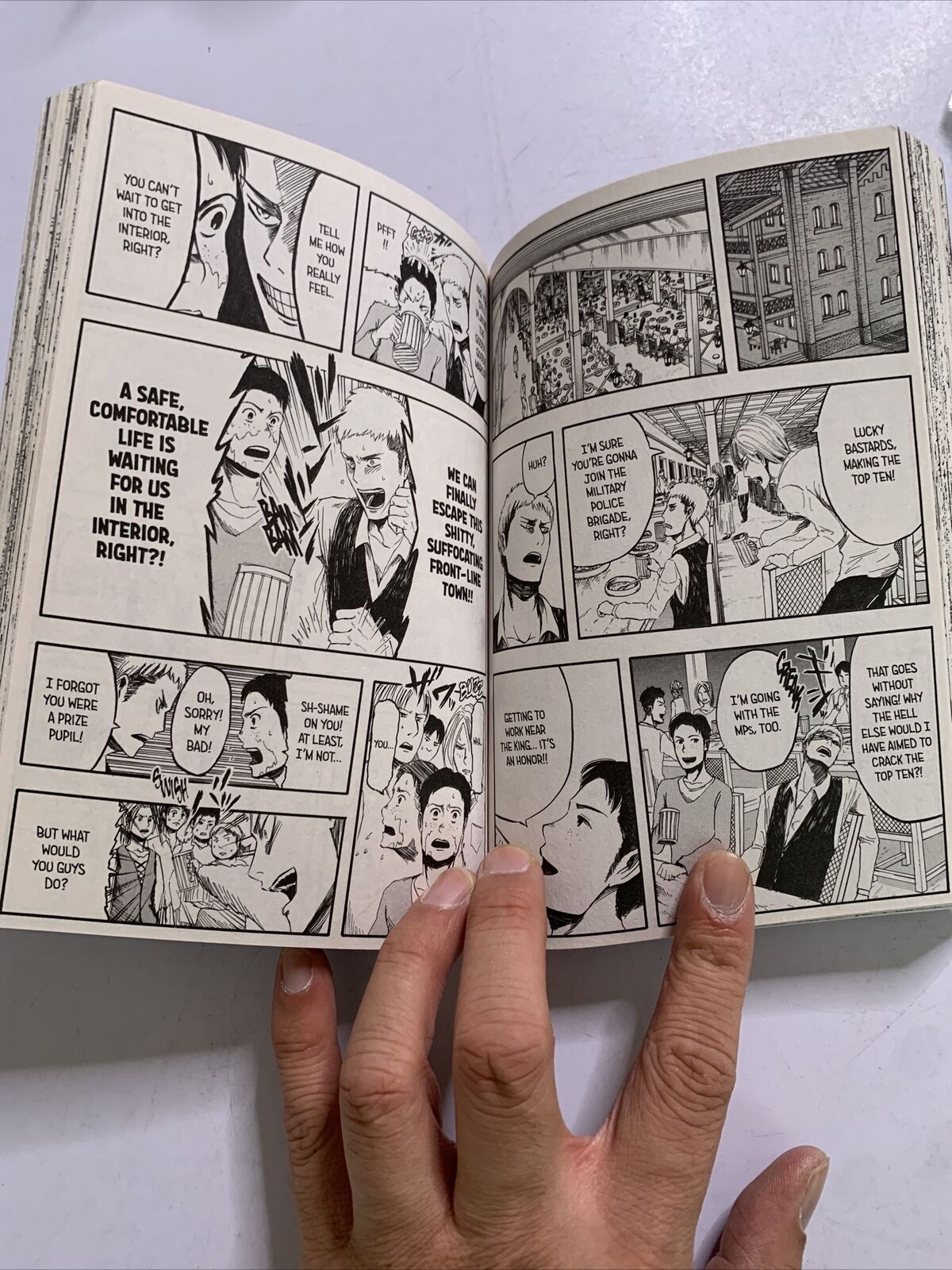 Attack on Titan Volume 1 by Hajime Isayama (2012, Paperback) English